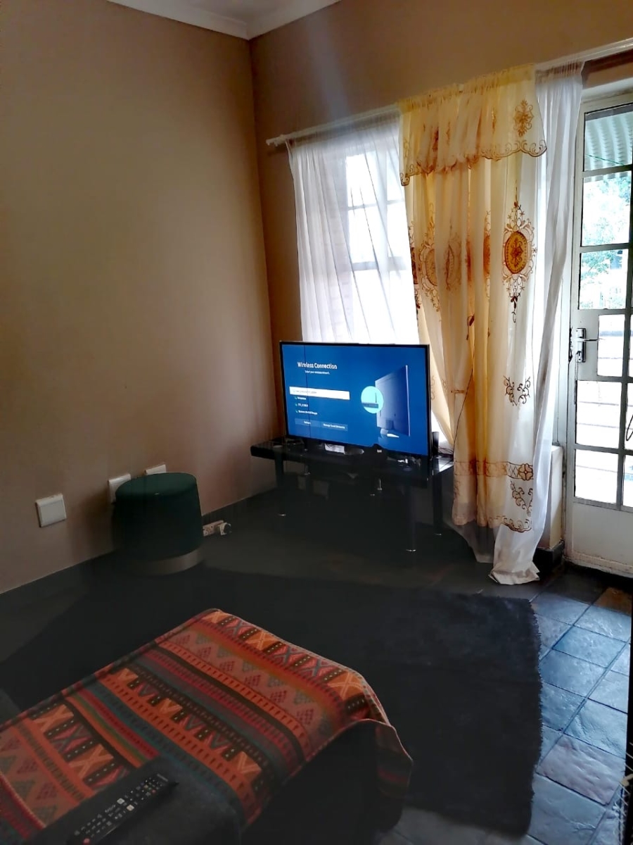 1 Bedroom Property for Sale in Dassie Rand North West